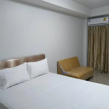 Roseate Bangkok Hotel